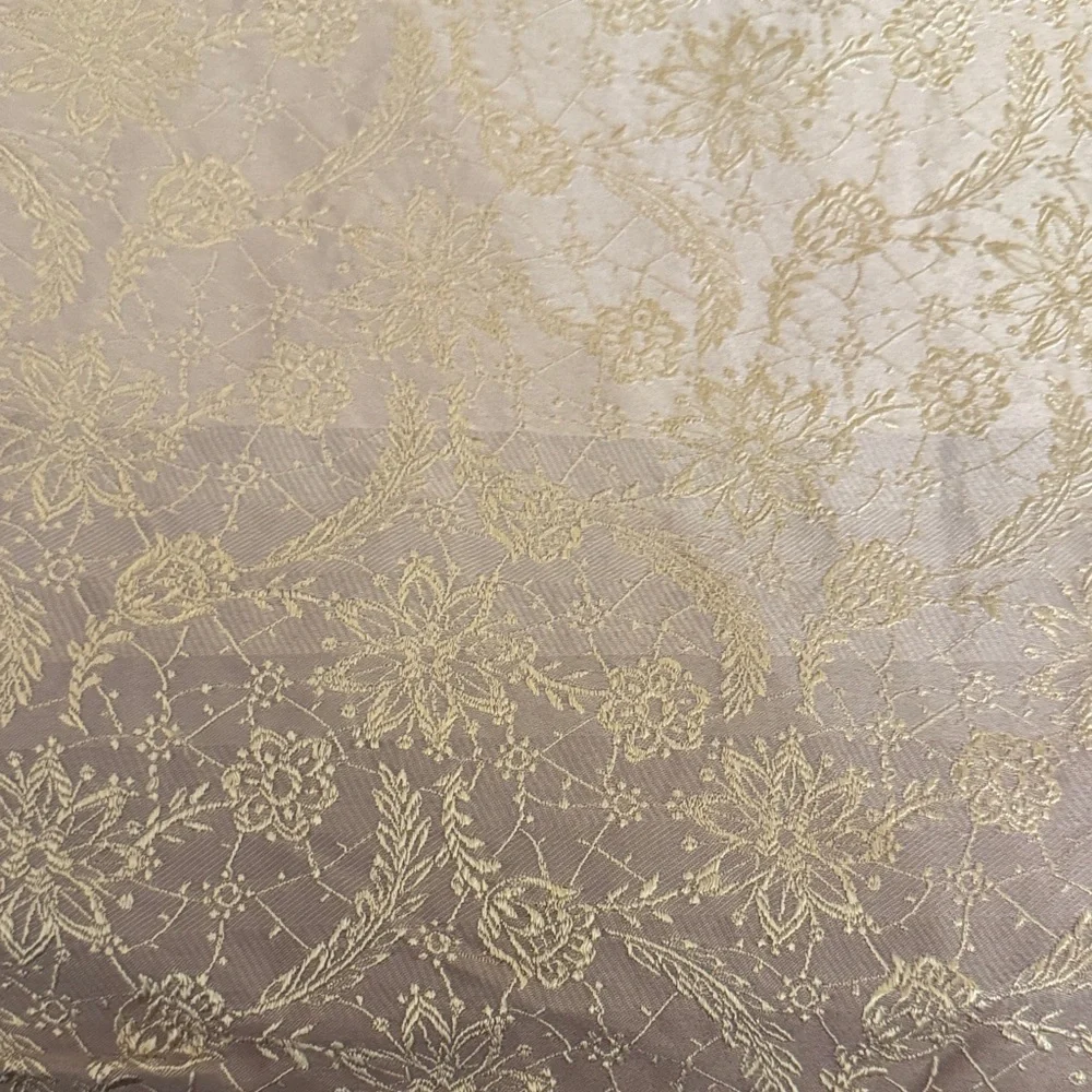 Luxurious Cream and Brown Comforter Set
